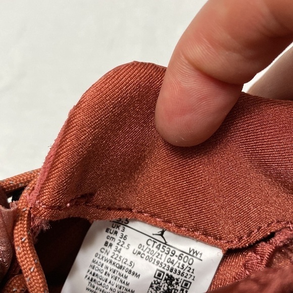 Nike Jordan Air Mae Size 5.5 NEW Canyon Rust Mango Black - Picture 8 of 15